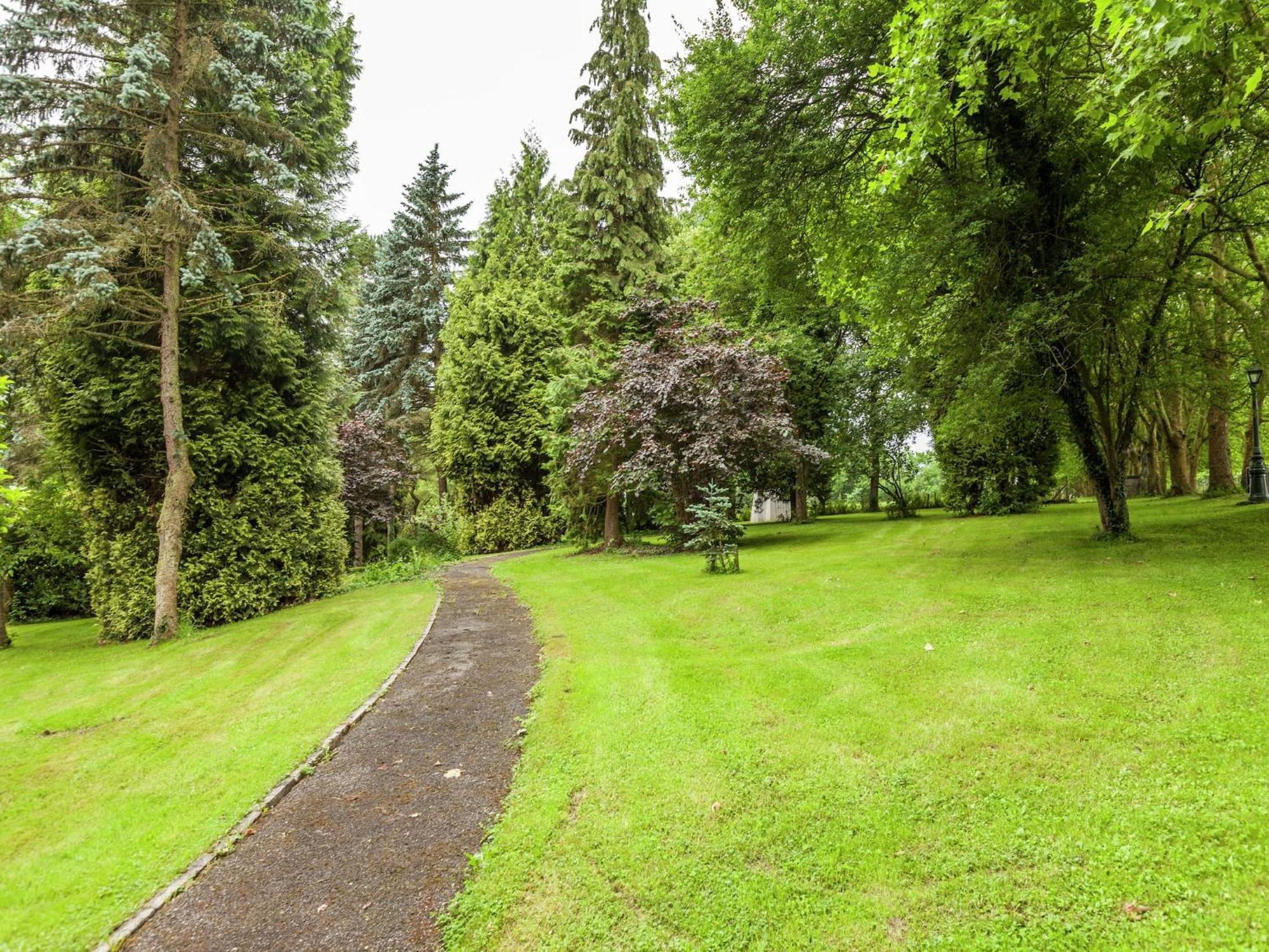 Gorgeous Apartment In Bohon With Garden Furniture And Bbq Barvaux-sur-Ourthe Bagian luar foto